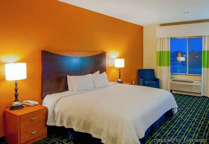 Fairfield Inn & Suites By Marriott Visalia Tulare Exterior foto